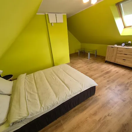 Szlachecki Sad Сasa de vacaciones Sobienie Szlacheckie