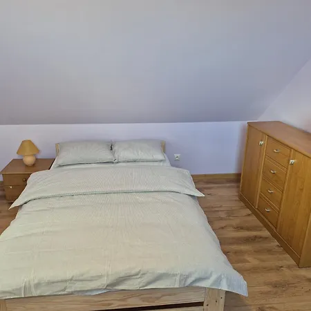 Szlachecki Sad * Sobienie Szlacheckie