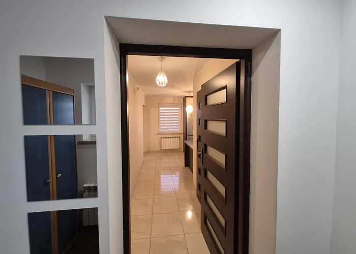 Szlachecki Sad 度假居 *